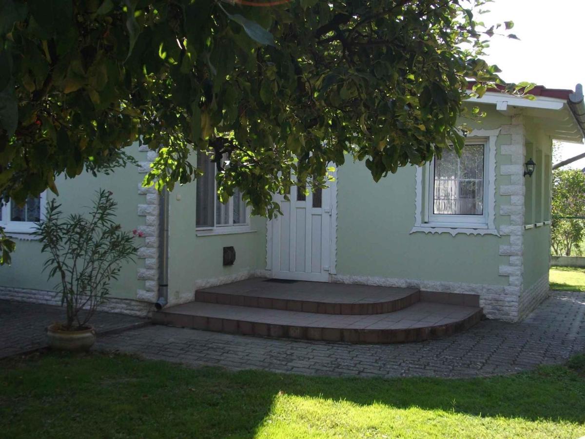 Holiday home Balatonlelle/Balaton 19117 Esterno foto